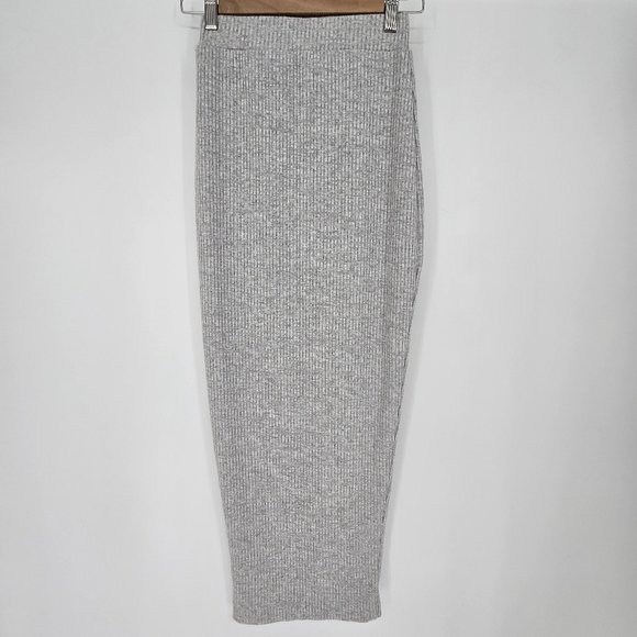 Meshki long grey knit ribbed pencil skirt xsmall - Picture 2 of 6